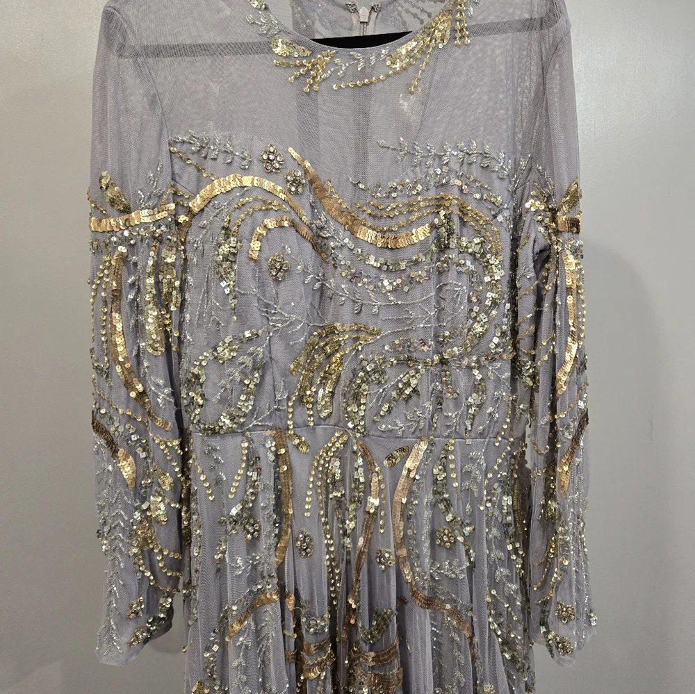 NWT MAC DUGGAL MOTHER OF THE BRIDE EMBELLISHED‎ SEQUIN PLATINUM DRESS 5217